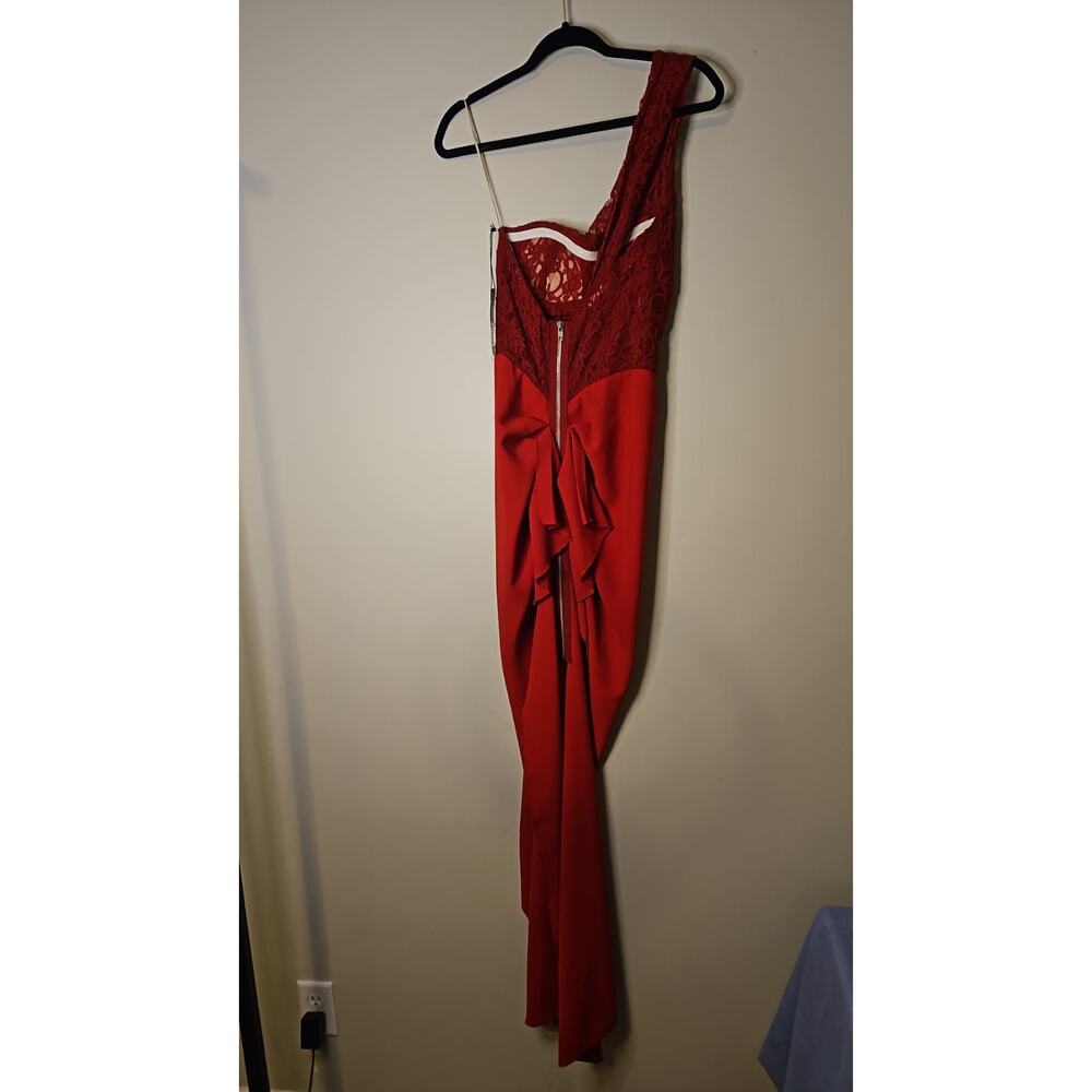 Issue New York One-Shoulder Red Lace Evening Gown XS - Picture 3 of 5
